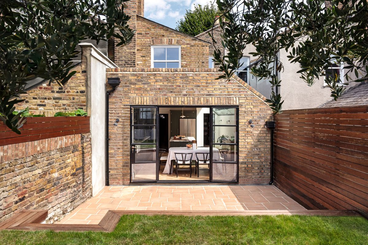 Home renovation in London by Alstruct